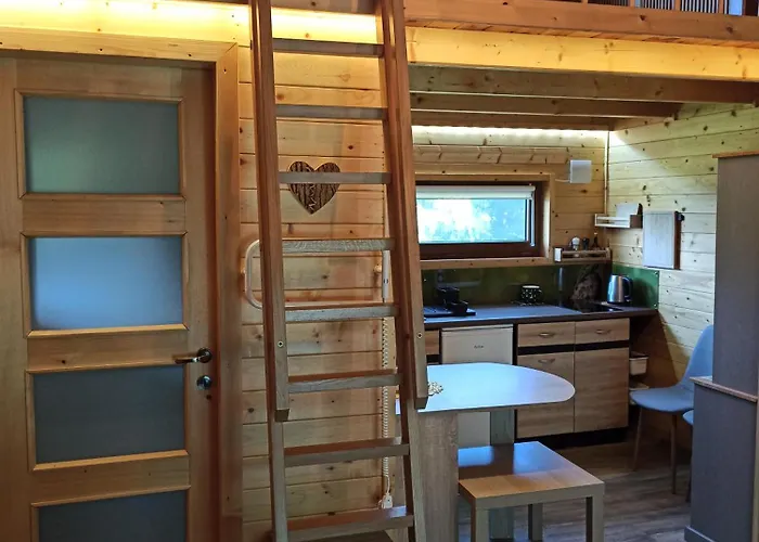 בקתה Zakatek Dziewiecsil